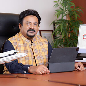 Dr Anand Jacob Verghese